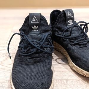Adidas - Pharell Williams Hu collection
